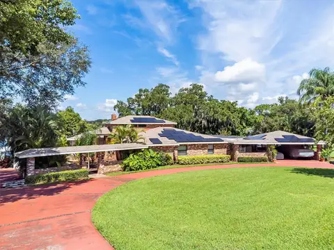 121 E LAKE SUMMIT DR — home for sale