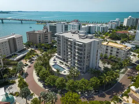 325 GOLDEN GATE PT #704 — home for sale