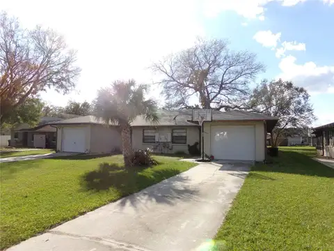 5609-5611 STRUTHERS CT — home for sale