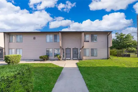 2031 LUDLOW LN #3303 — home for sale