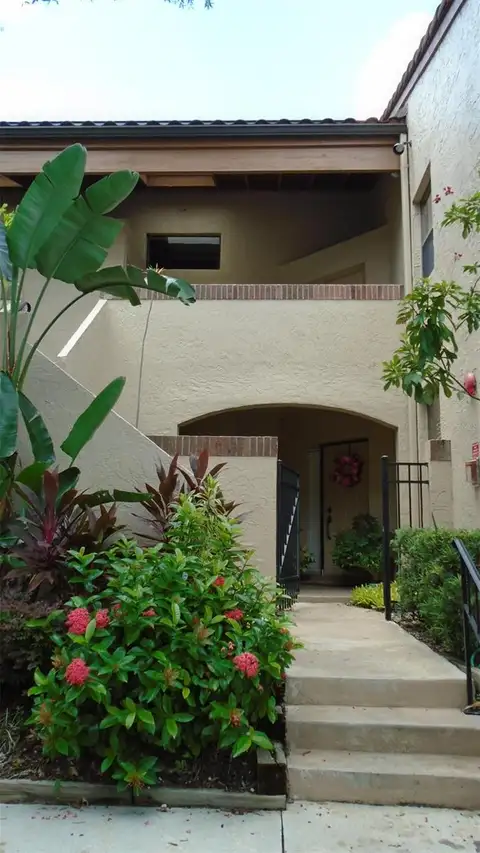 1249 LAKE WILLISARA CIR #26-22 — home for sale